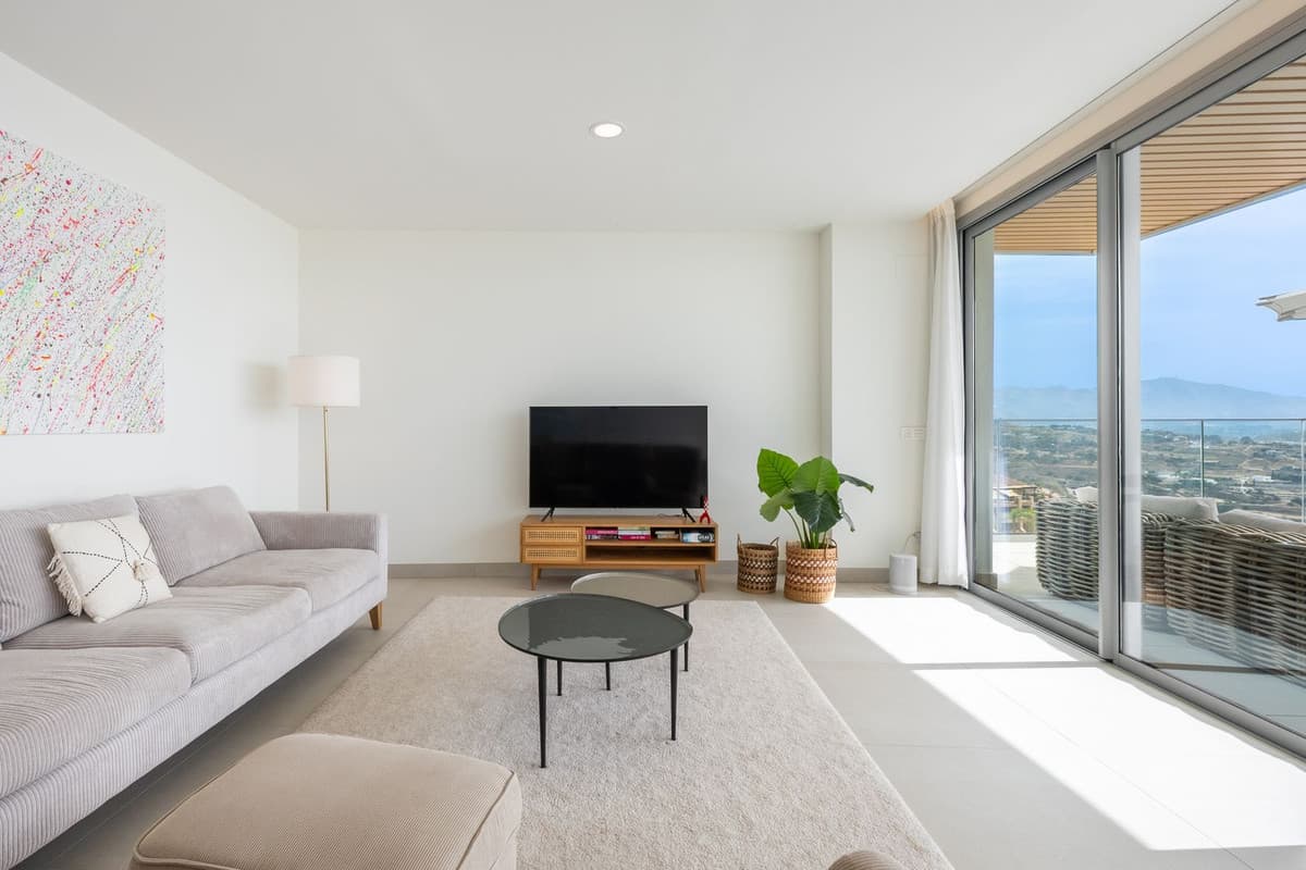 Top Floor Apartment in La Cala de Mijas — photo 5 of 10
