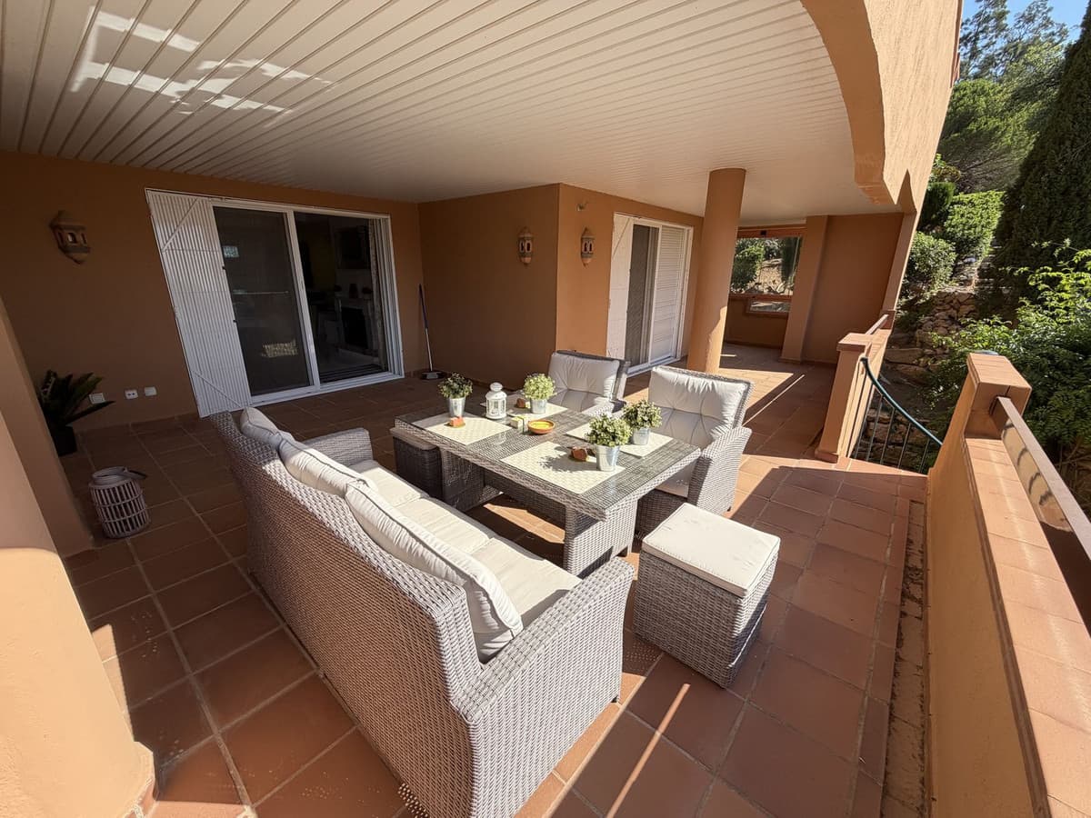 Ground Floor Apartment in La Mairena — photo 2 of 10