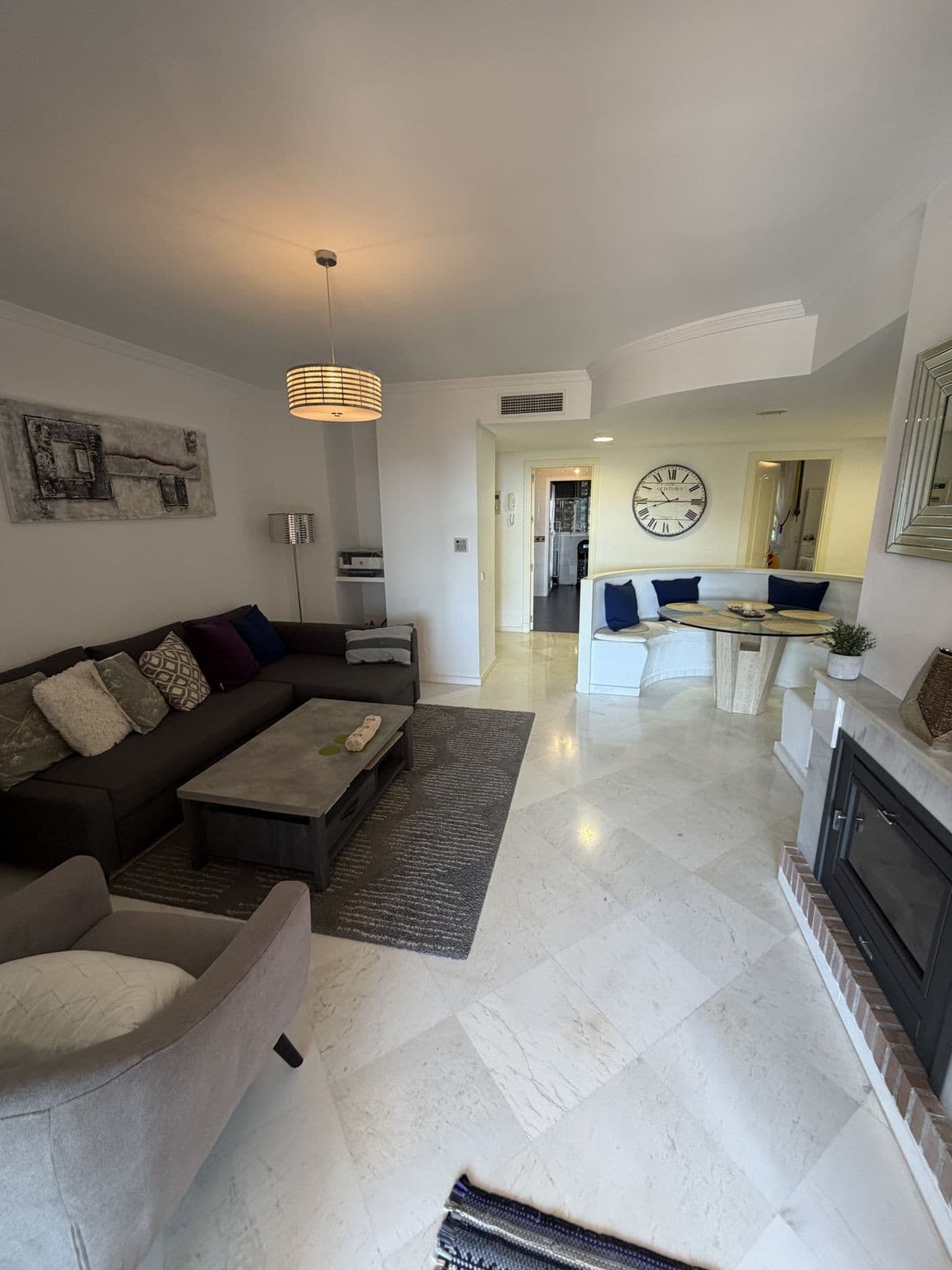 Ground Floor Apartment in La Mairena — photo 9 of 10