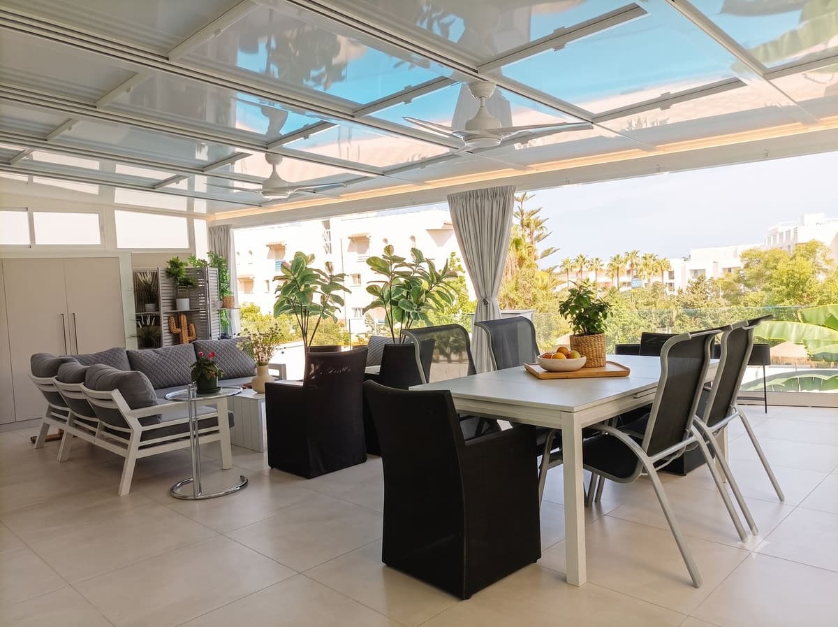 Middle Floor Apartment in Torremolinos — photo 2 of 10
