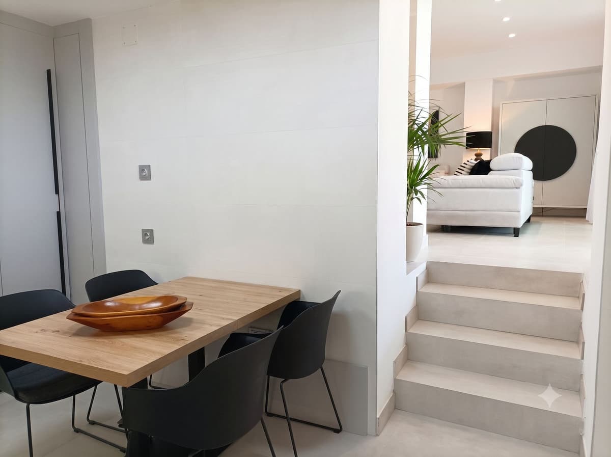 Middle Floor Apartment in Torremolinos — photo 5 of 10