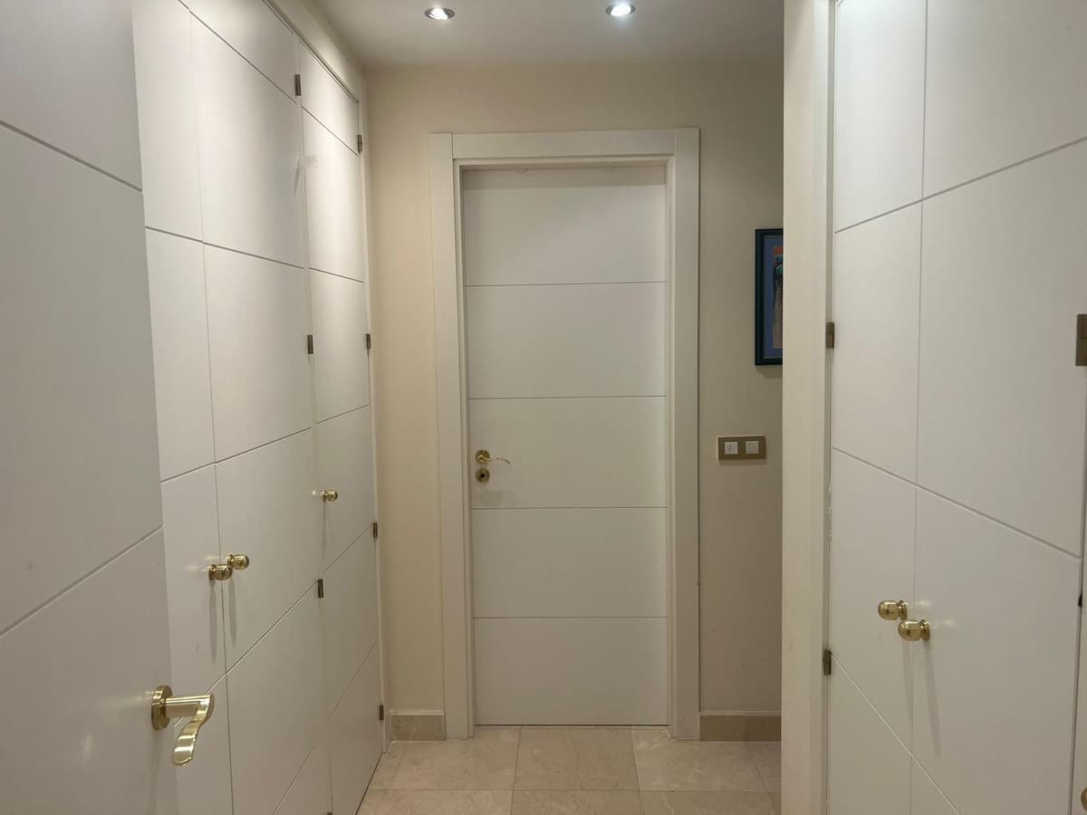 Middle Floor Apartment in Benahavís — photo 10 of 10