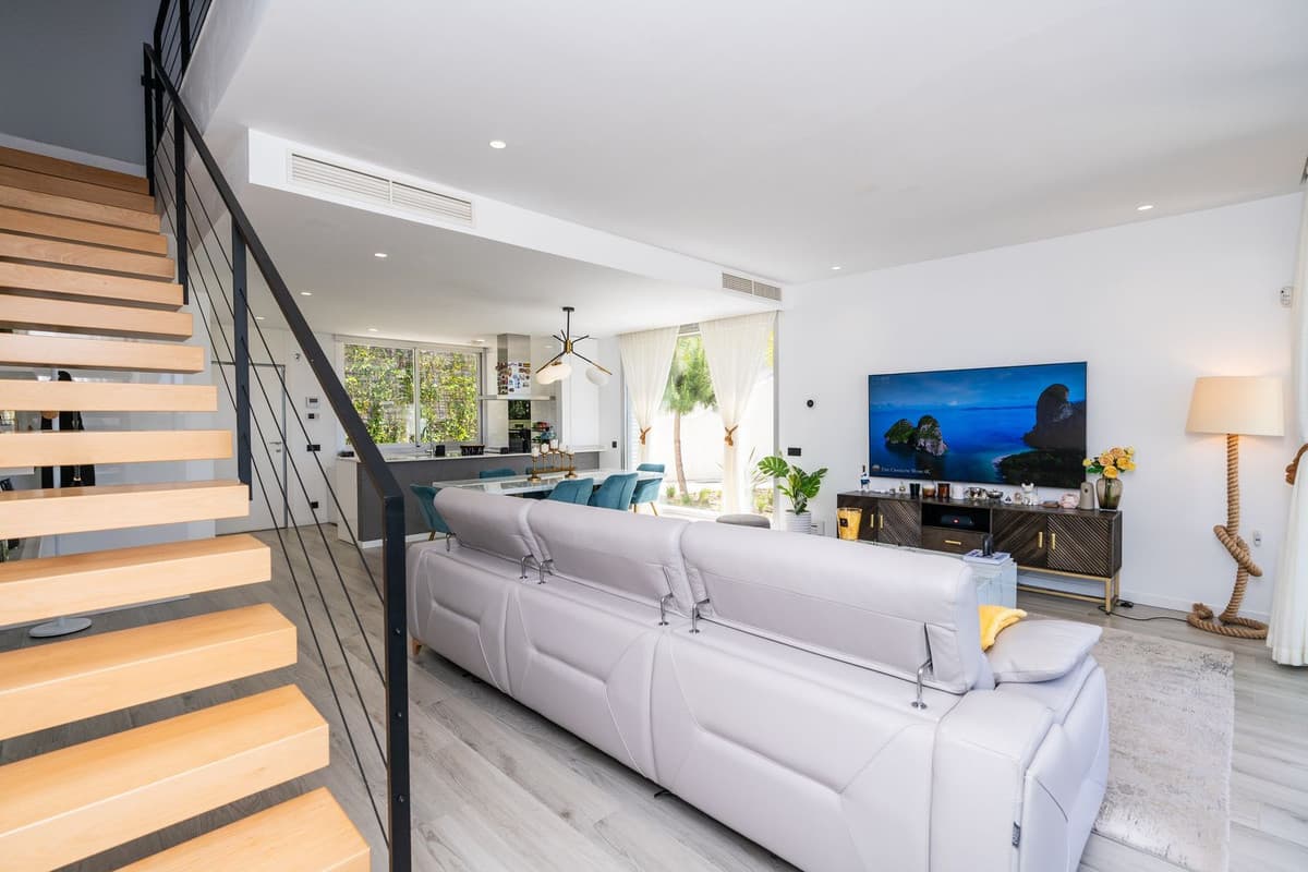 Townhouse in Cancelada — photo 8 of 10