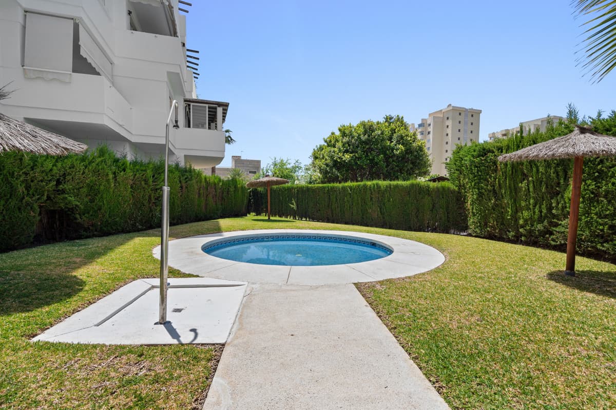 Ground Floor Apartment in Estepona — photo 1 of 10