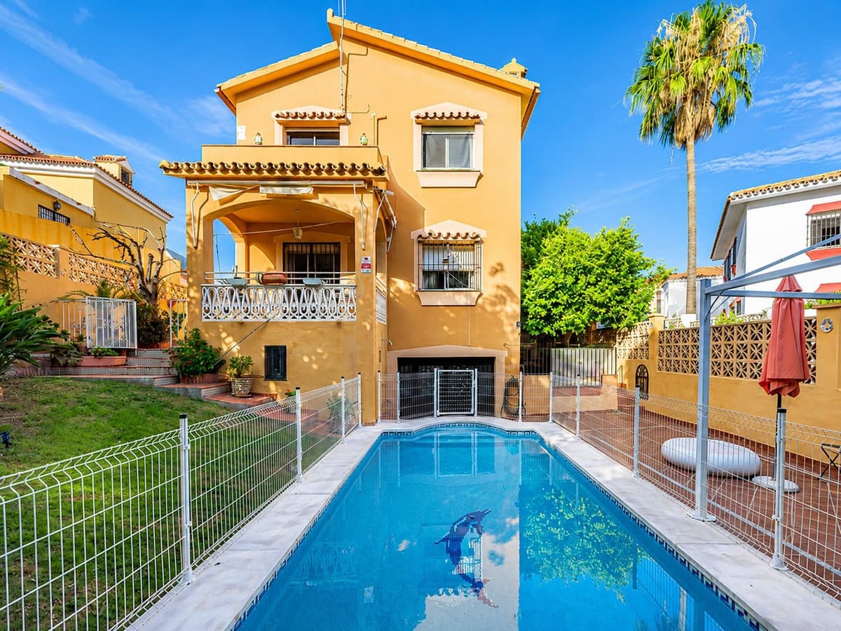 Detached Villa in Marbella — photo 7 of 10