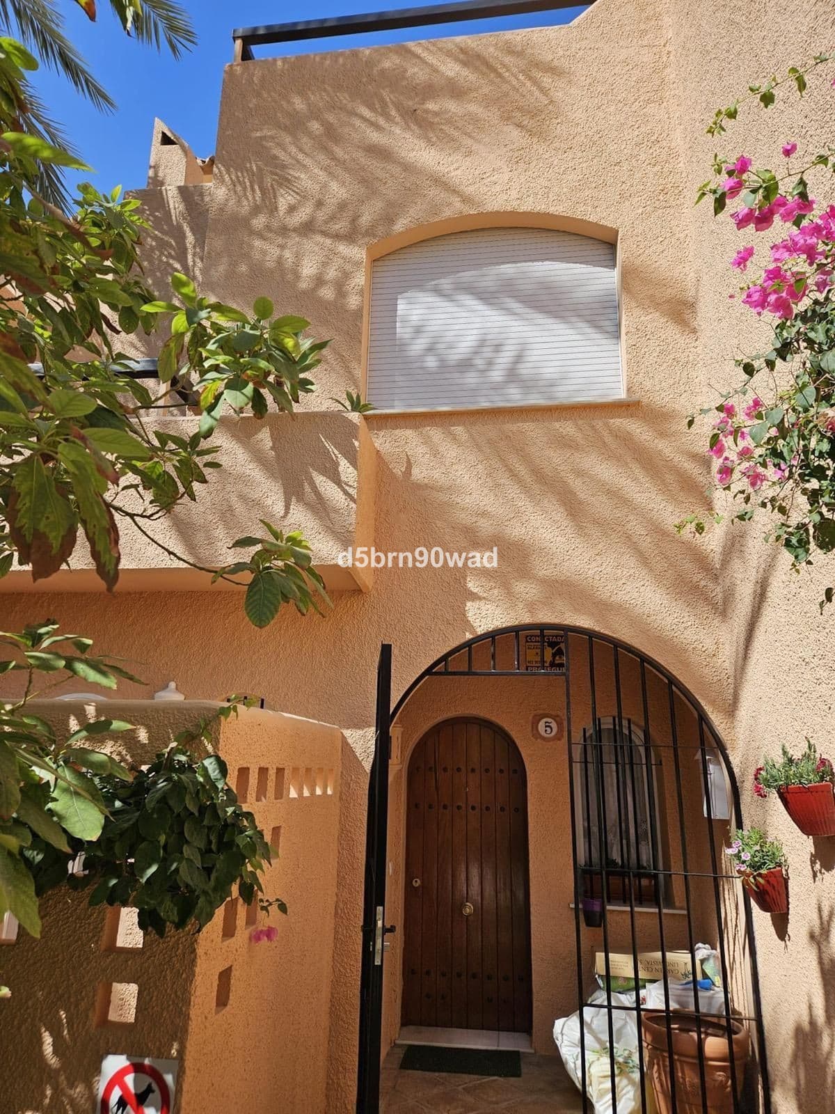 Townhouse in Atalaya — photo 1 of 10