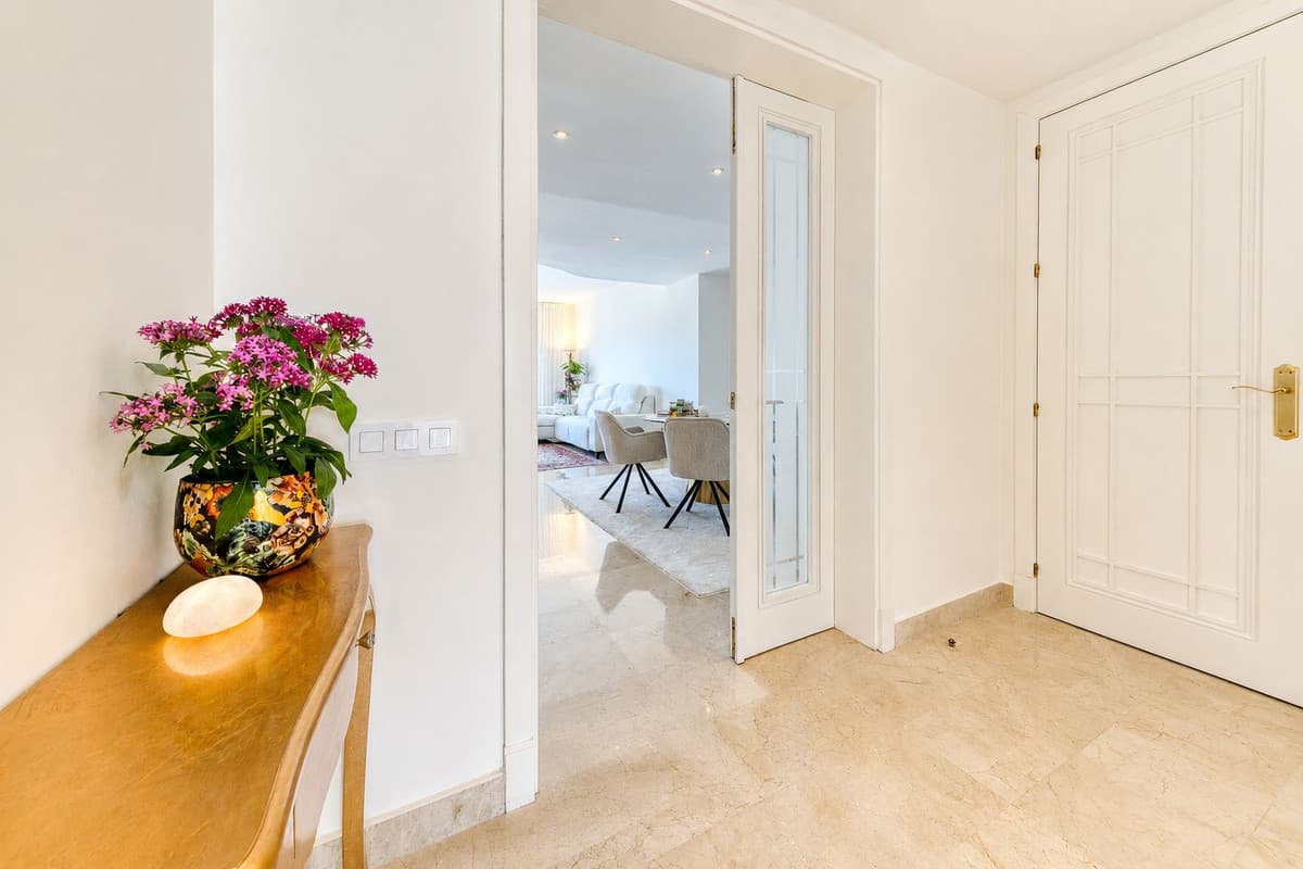 Middle Floor Apartment in La Cala Golf — photo 5 of 10