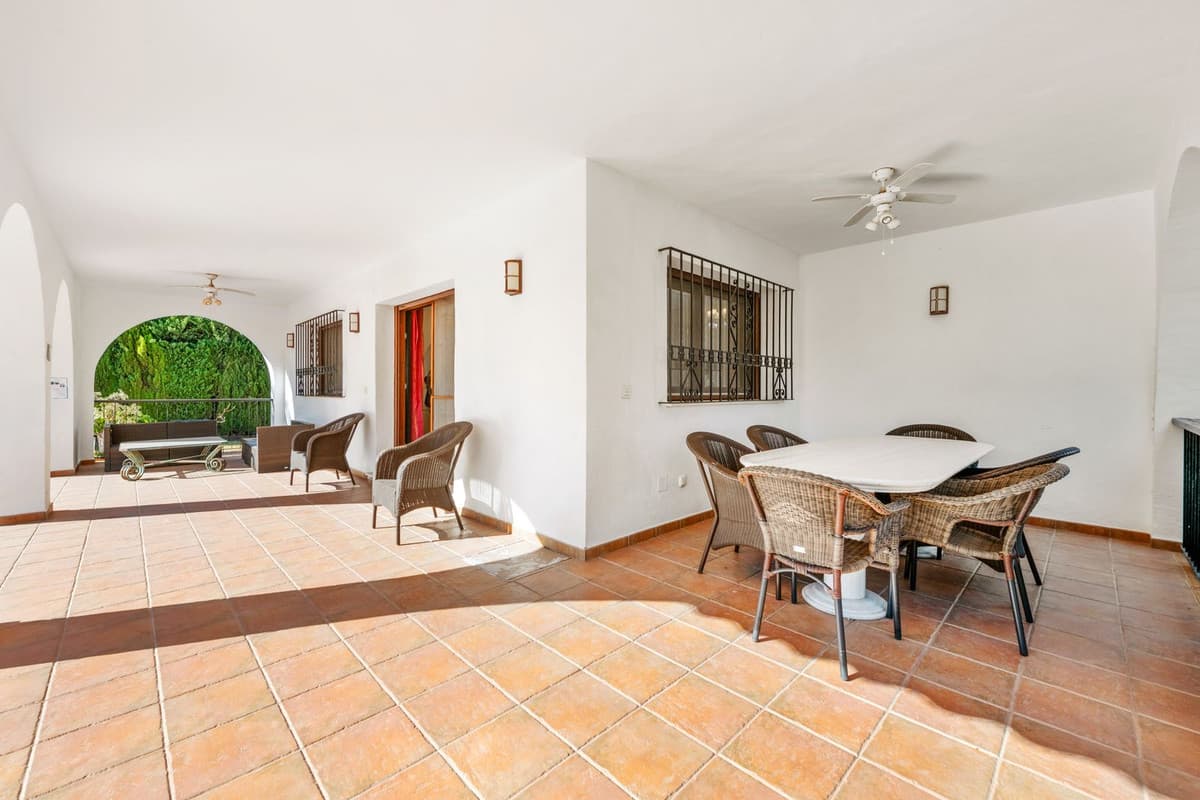 Detached Villa in Atalaya — photo 8 of 10