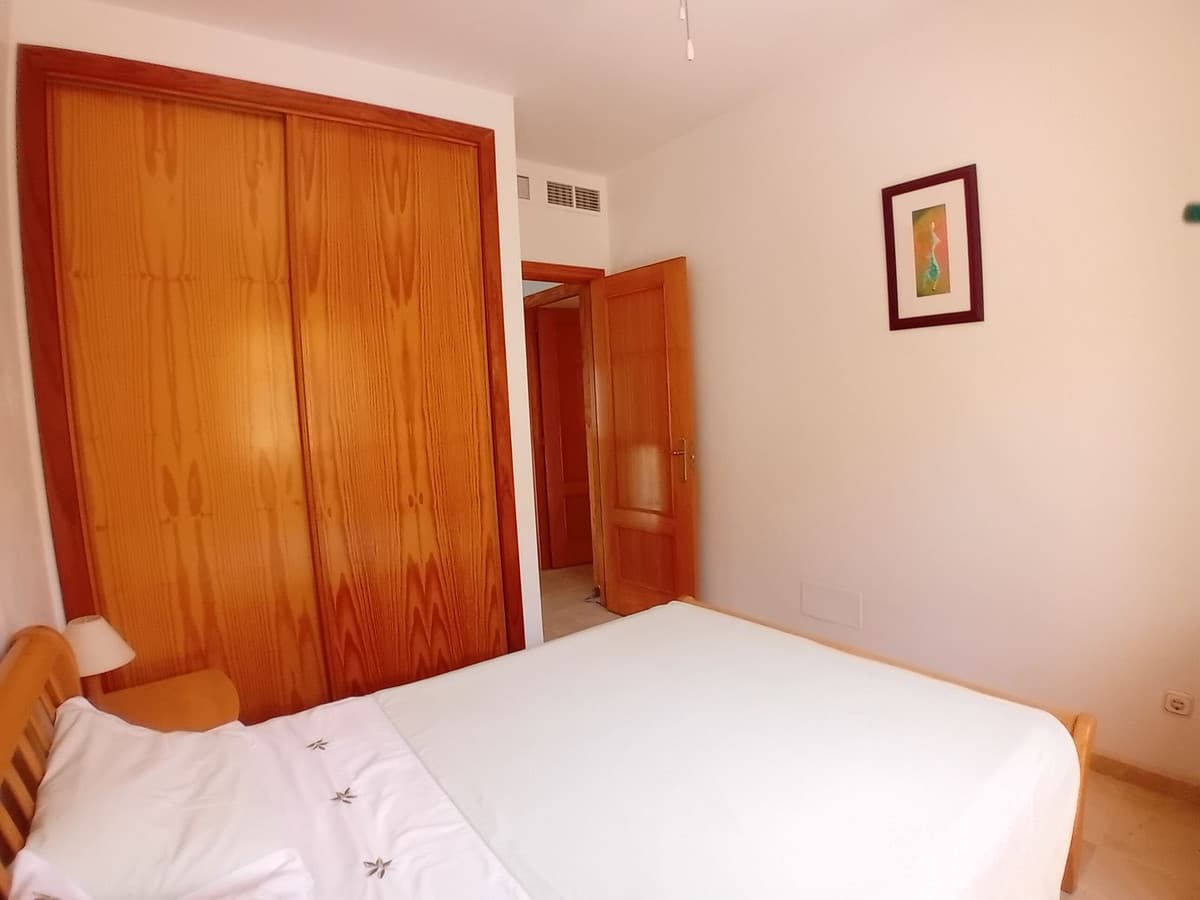 Semi-Detached House in Manilva — photo 9 of 10