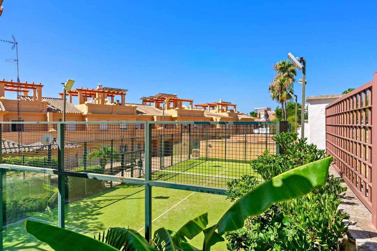 Semi-Detached House in Estepona — photo 7 of 10