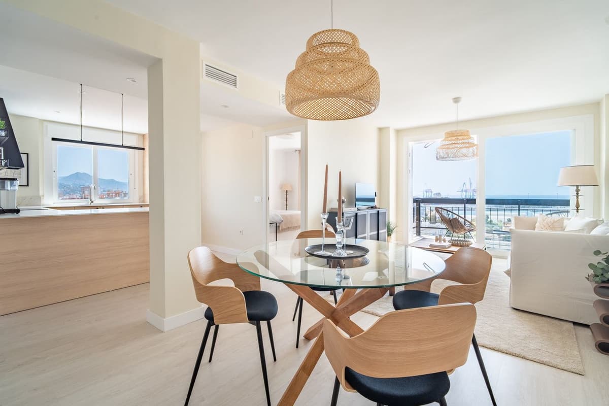 Top Floor Apartment in Huelin — photo 1 of 10