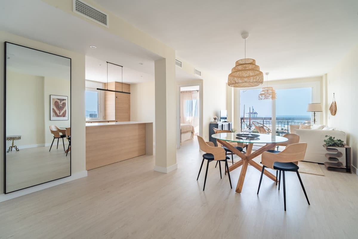 Top Floor Apartment in Huelin — photo 2 of 10