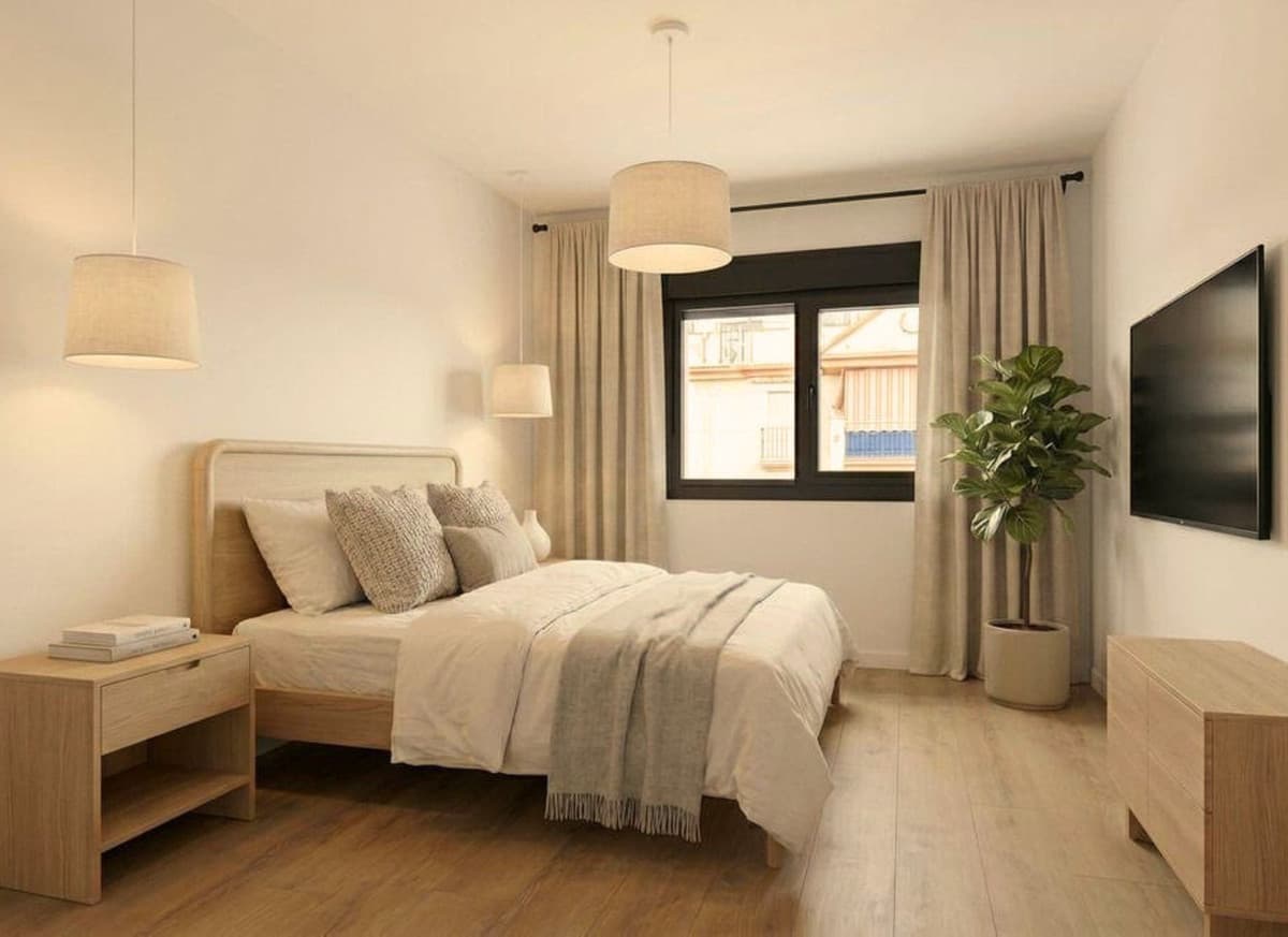 Middle Floor Apartment in Estepona — photo 5 of 10