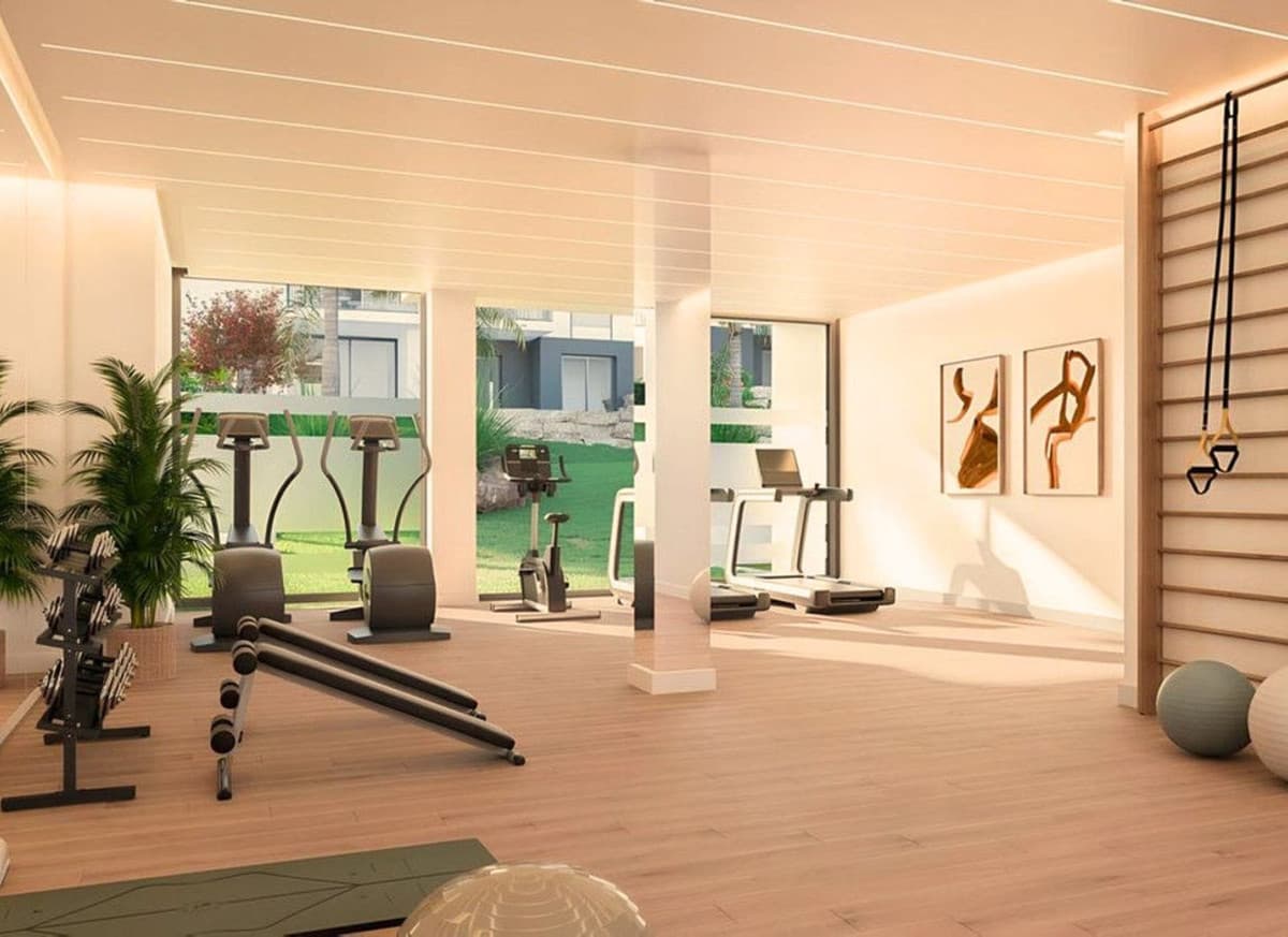 Middle Floor Apartment in Estepona — photo 10 of 10