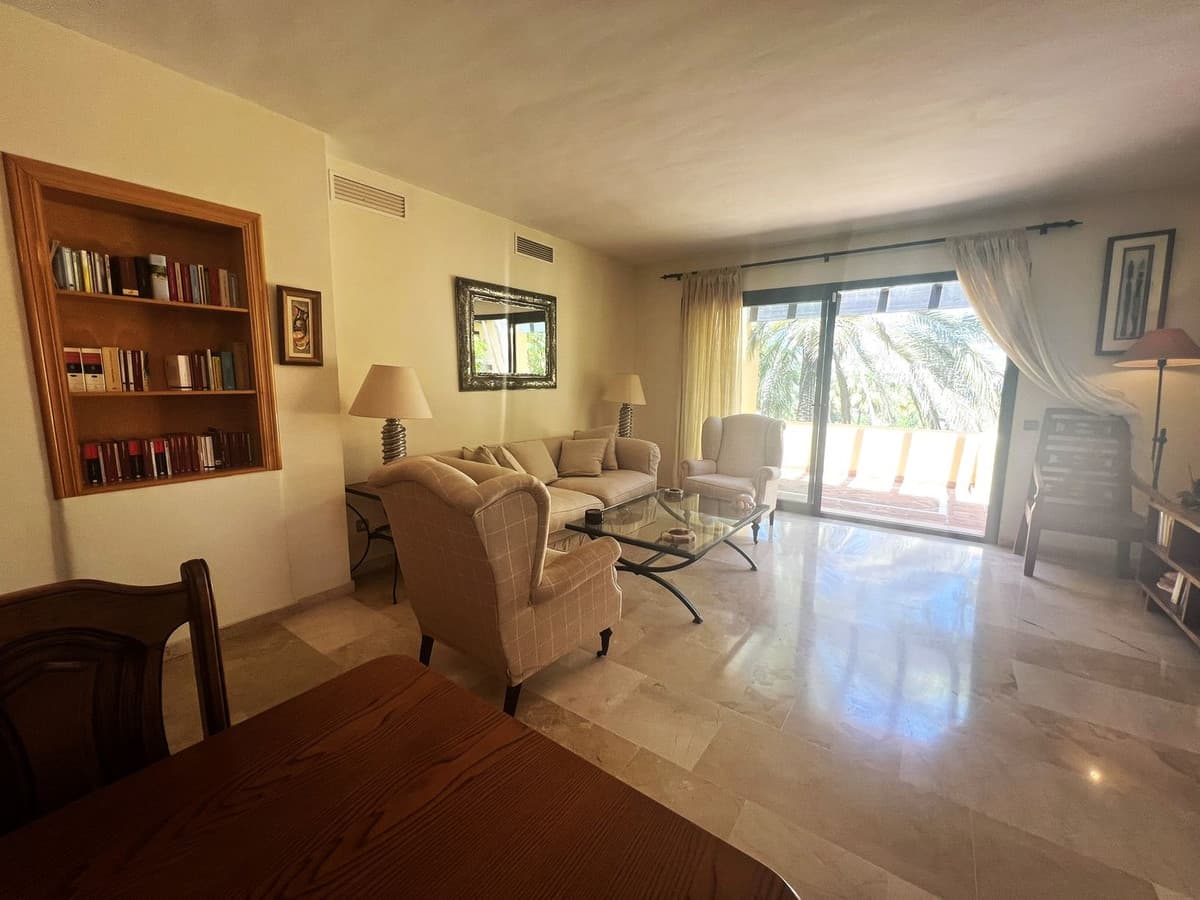 Penthouse Duplex in Atalaya — photo 6 of 10