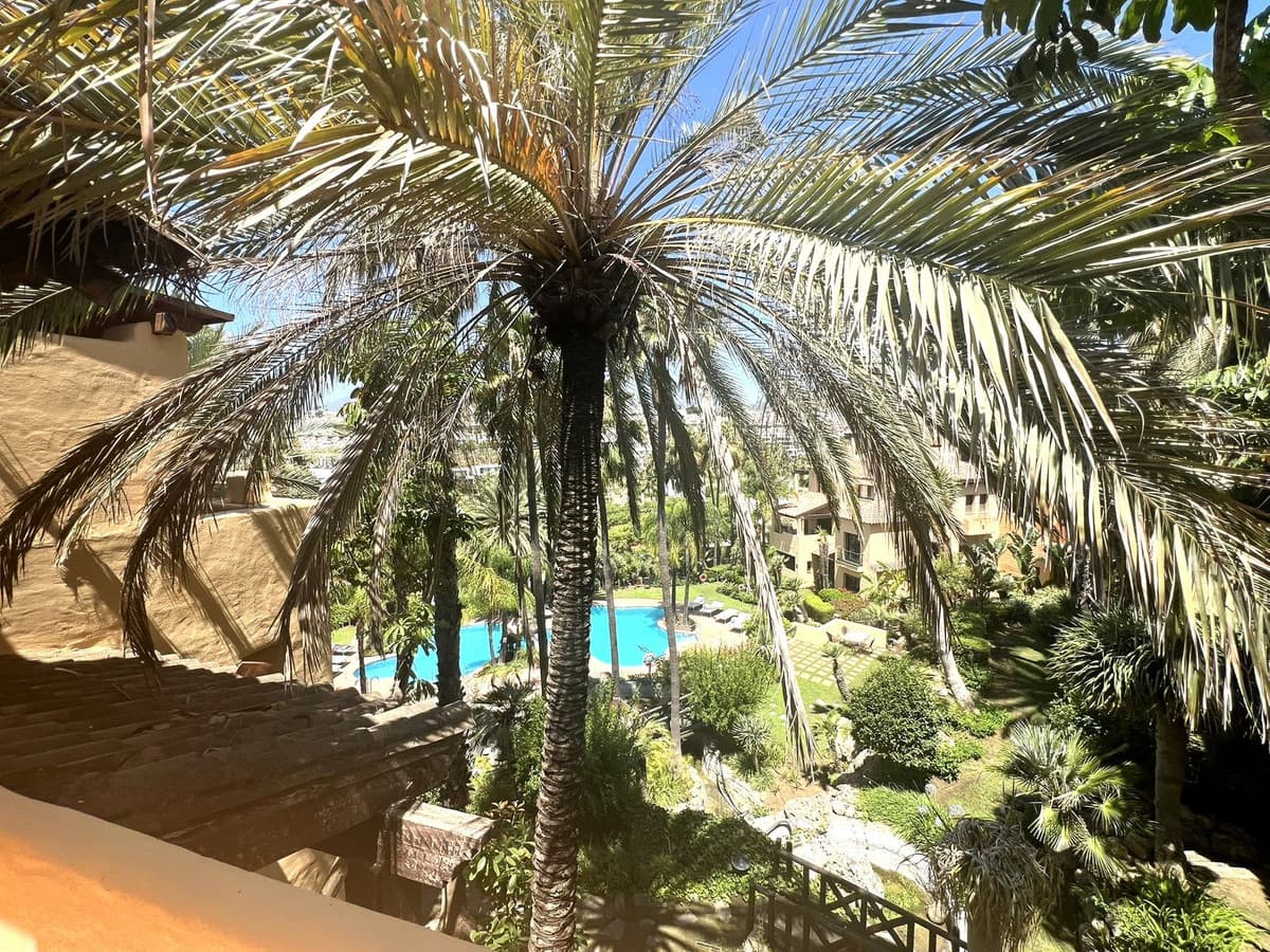 Penthouse Duplex in Atalaya — photo 8 of 10