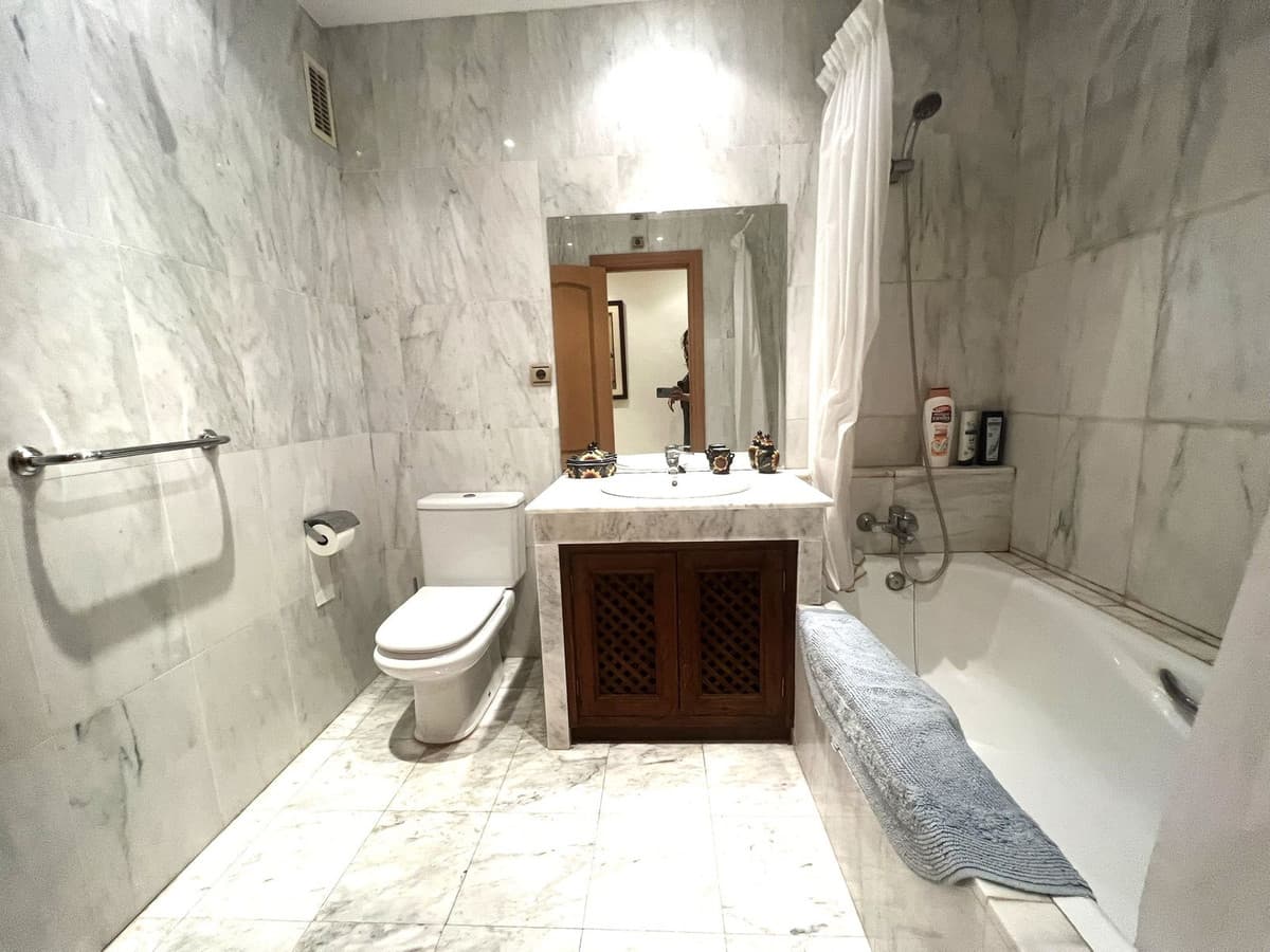 Penthouse Duplex in Atalaya — photo 10 of 10
