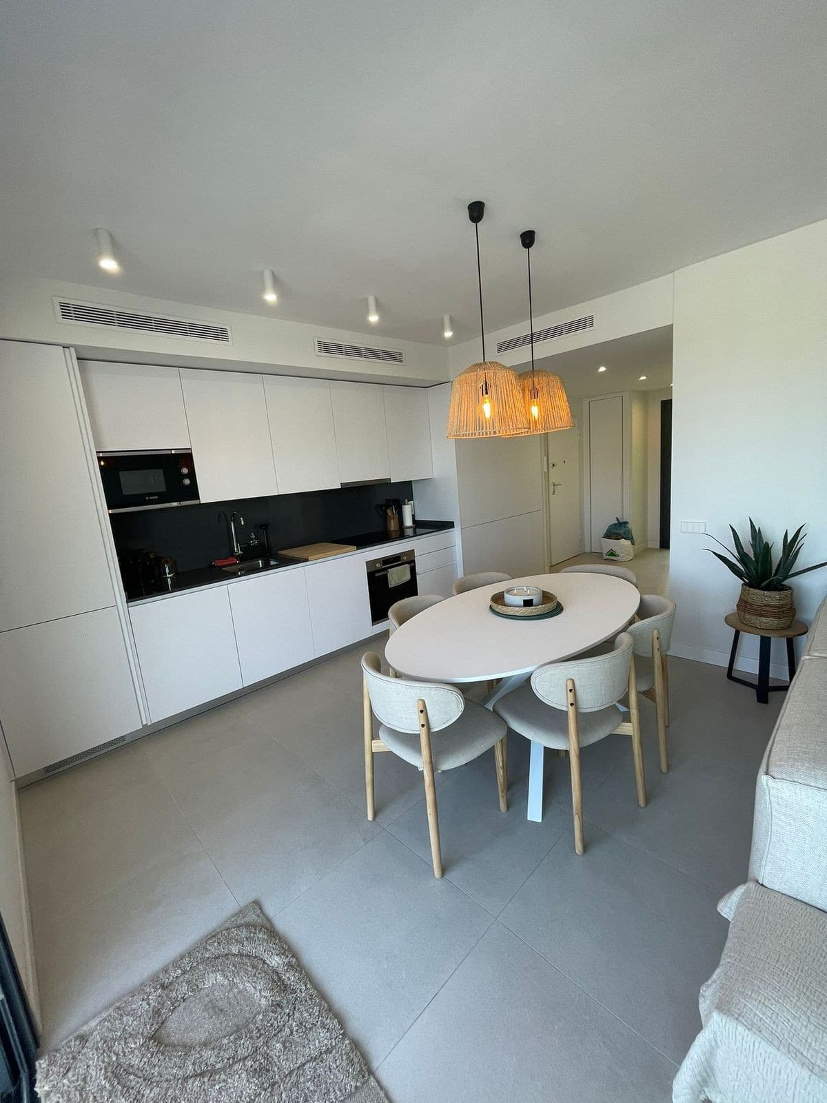 Middle Floor Apartment in Calanova Golf — photo 10 of 10