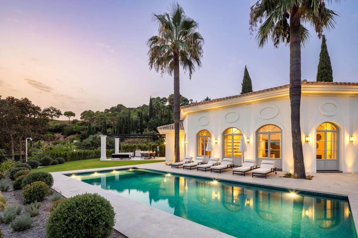 Detached Villa in La Zagaleta — photo 2 of 10