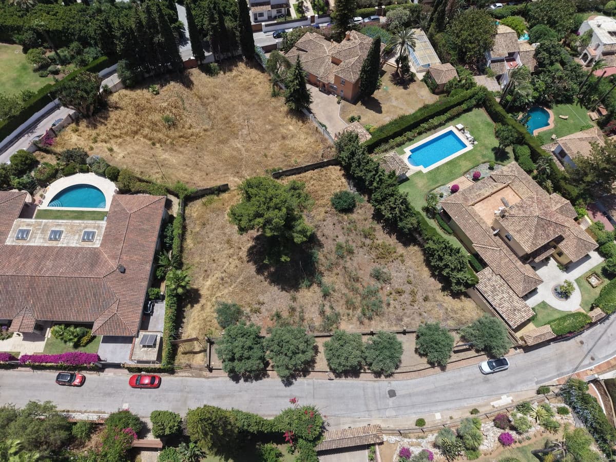 Residential Plot in Nagüeles — photo 3 of 7