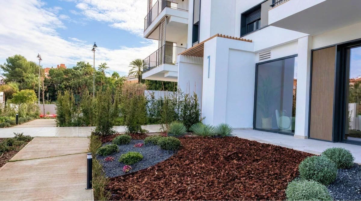 Middle Floor Apartment in Estepona — photo 6 of 10