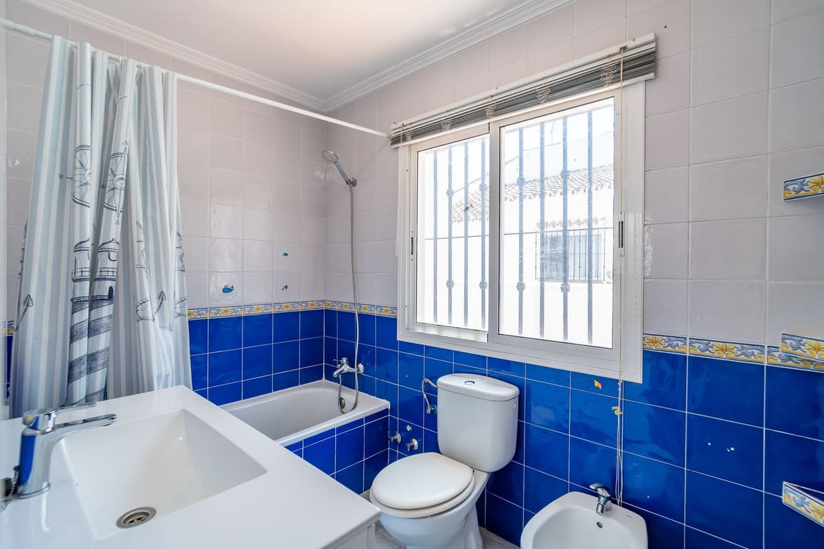 Semi-Detached House in Torremuelle — photo 10 of 10
