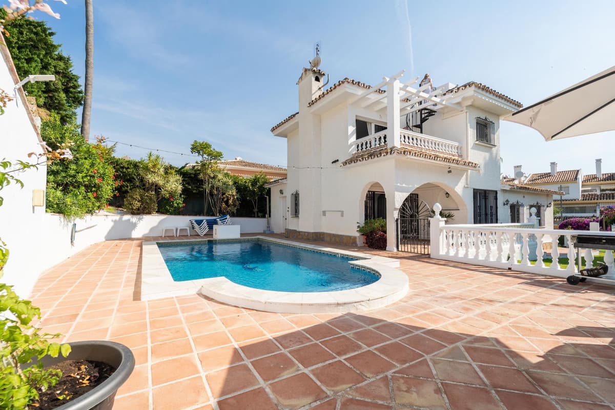 Detached Villa in Calahonda — photo 7 of 10