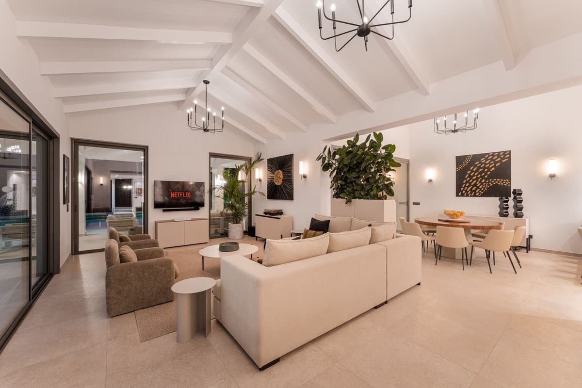 Detached Villa in Nueva Andalucía — photo 4 of 10