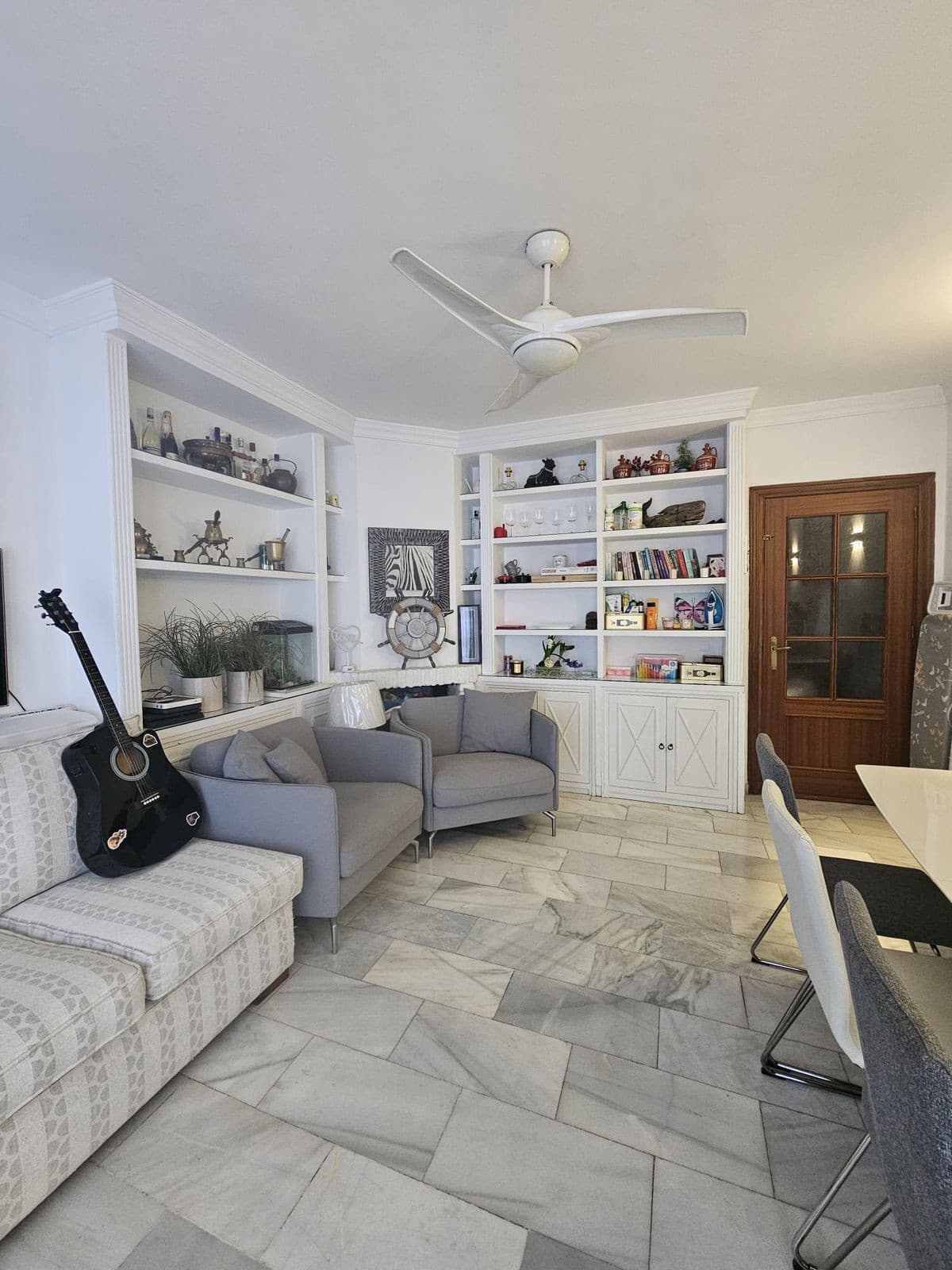 Middle Floor Apartment in San Pedro de Alcántara — photo 2 of 10