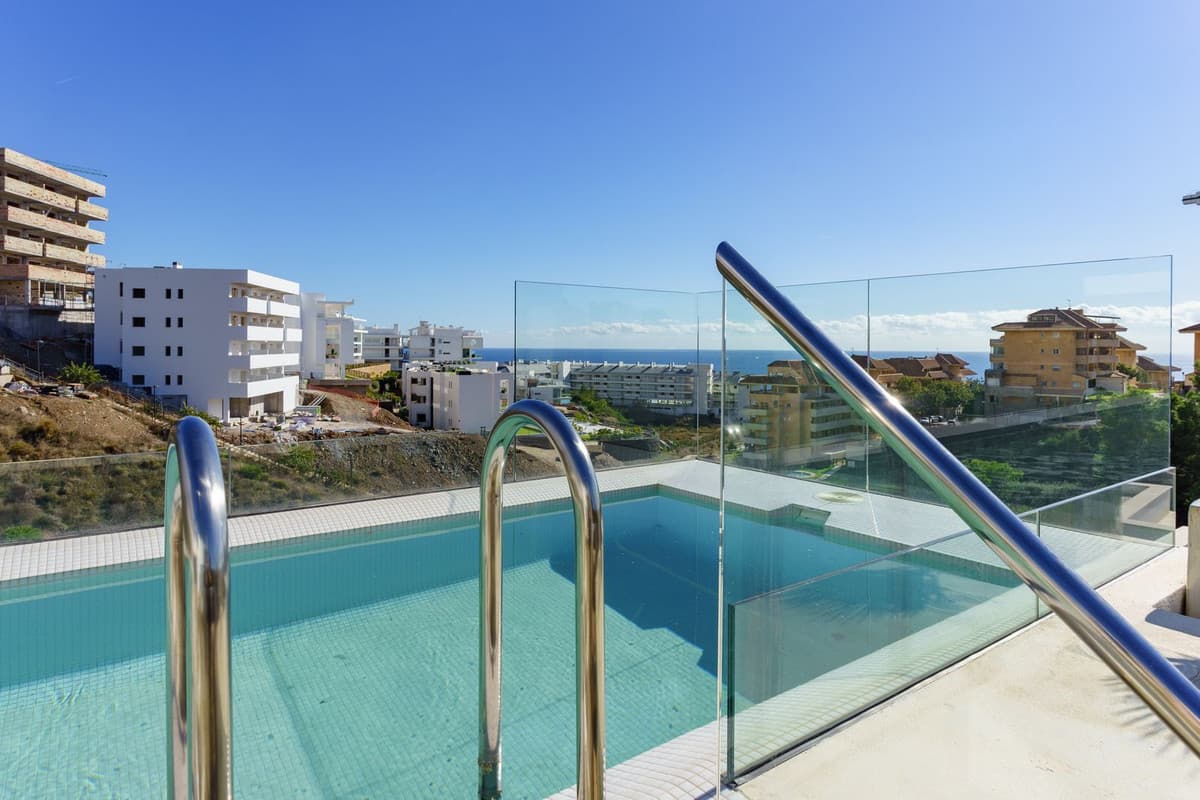 Penthouse in Higueron — photo 1 of 10