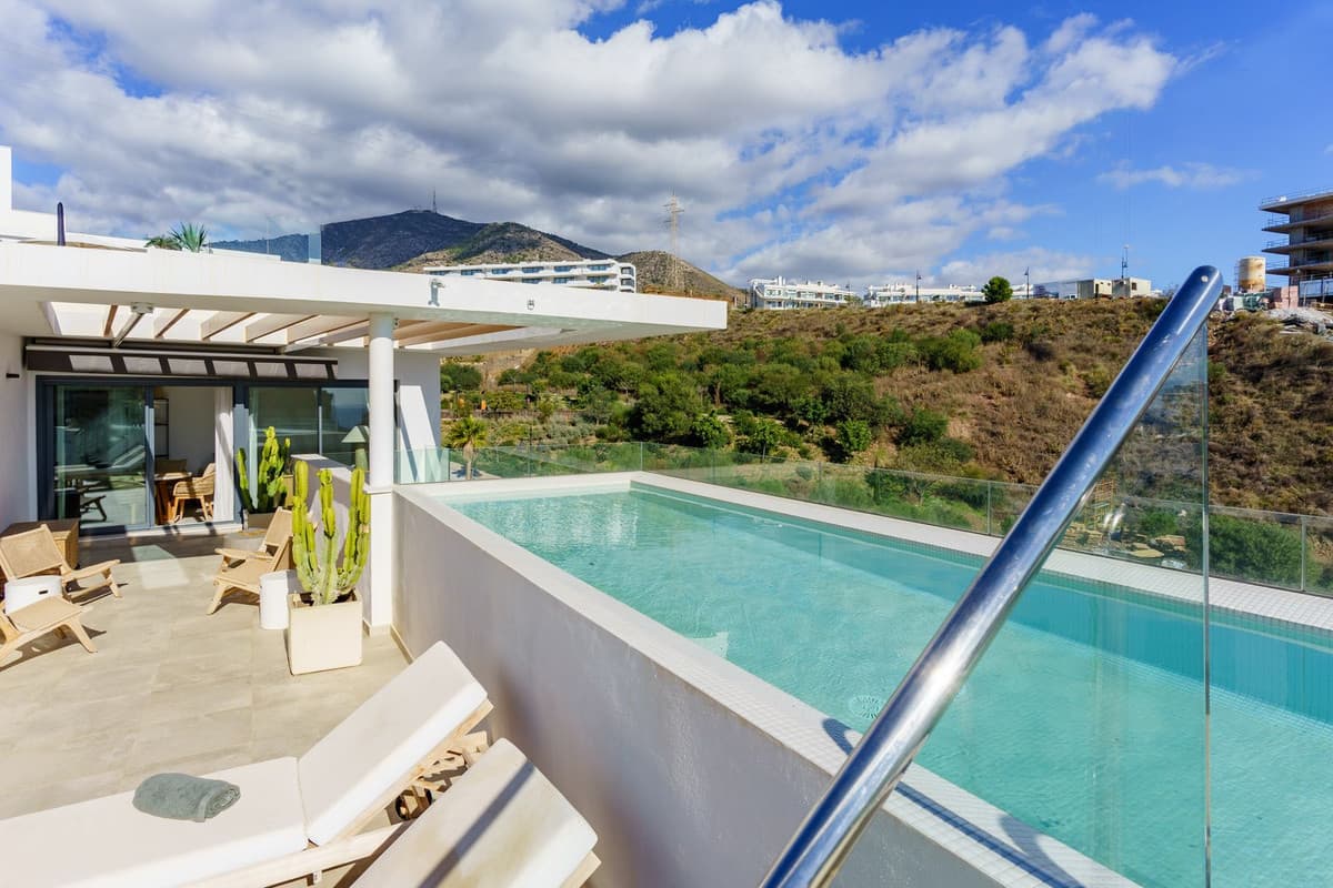 Penthouse in Higueron — photo 3 of 10