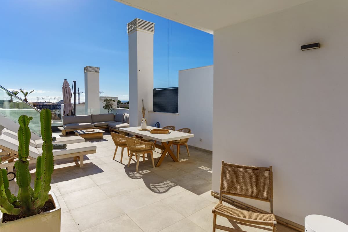 Penthouse in Higueron — photo 5 of 10