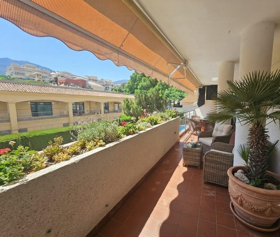 Middle Floor Apartment in Torrequebrada — photo 2 of 10
