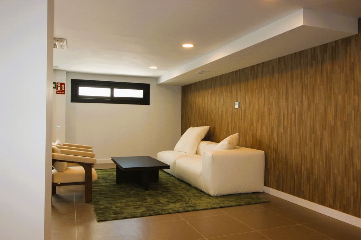Middle Floor Apartment in Estepona — photo 9 of 10