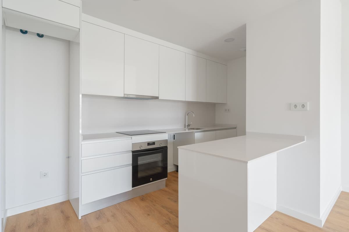 Middle Floor Apartment in Estepona — photo 10 of 10