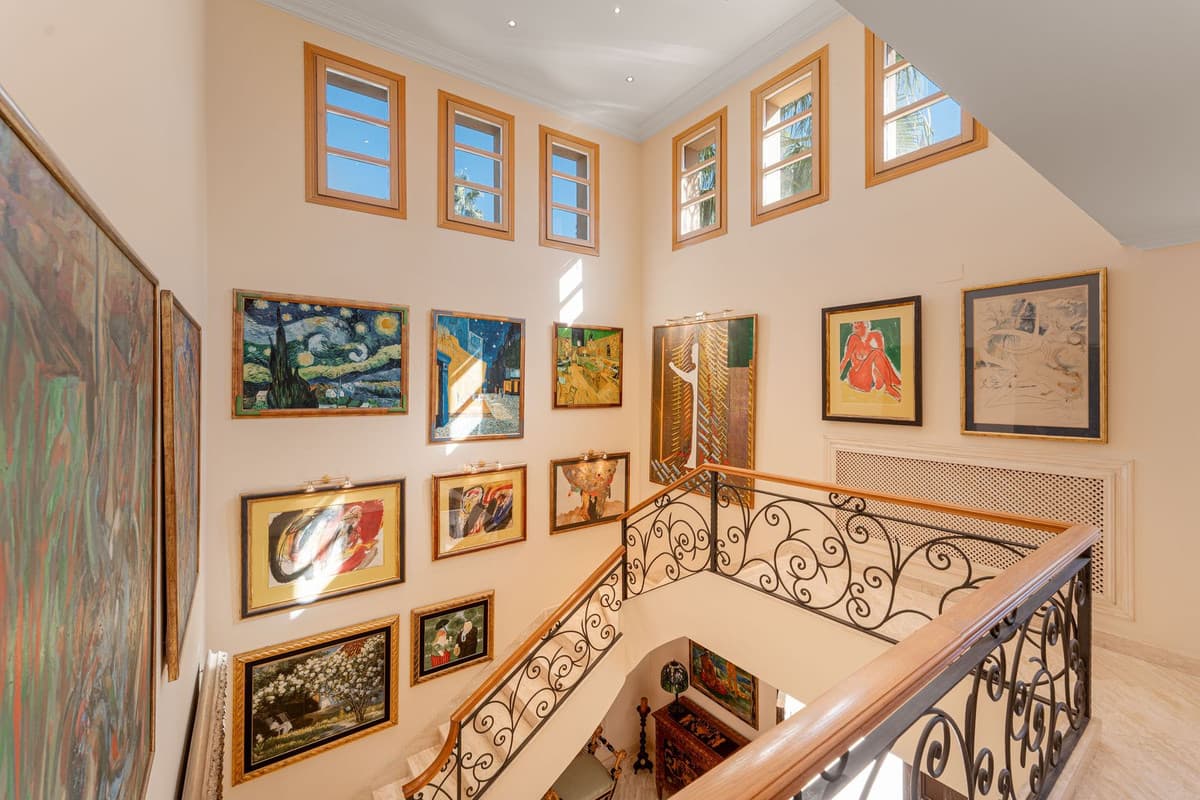 Detached Villa in Nueva Andalucía — photo 6 of 10