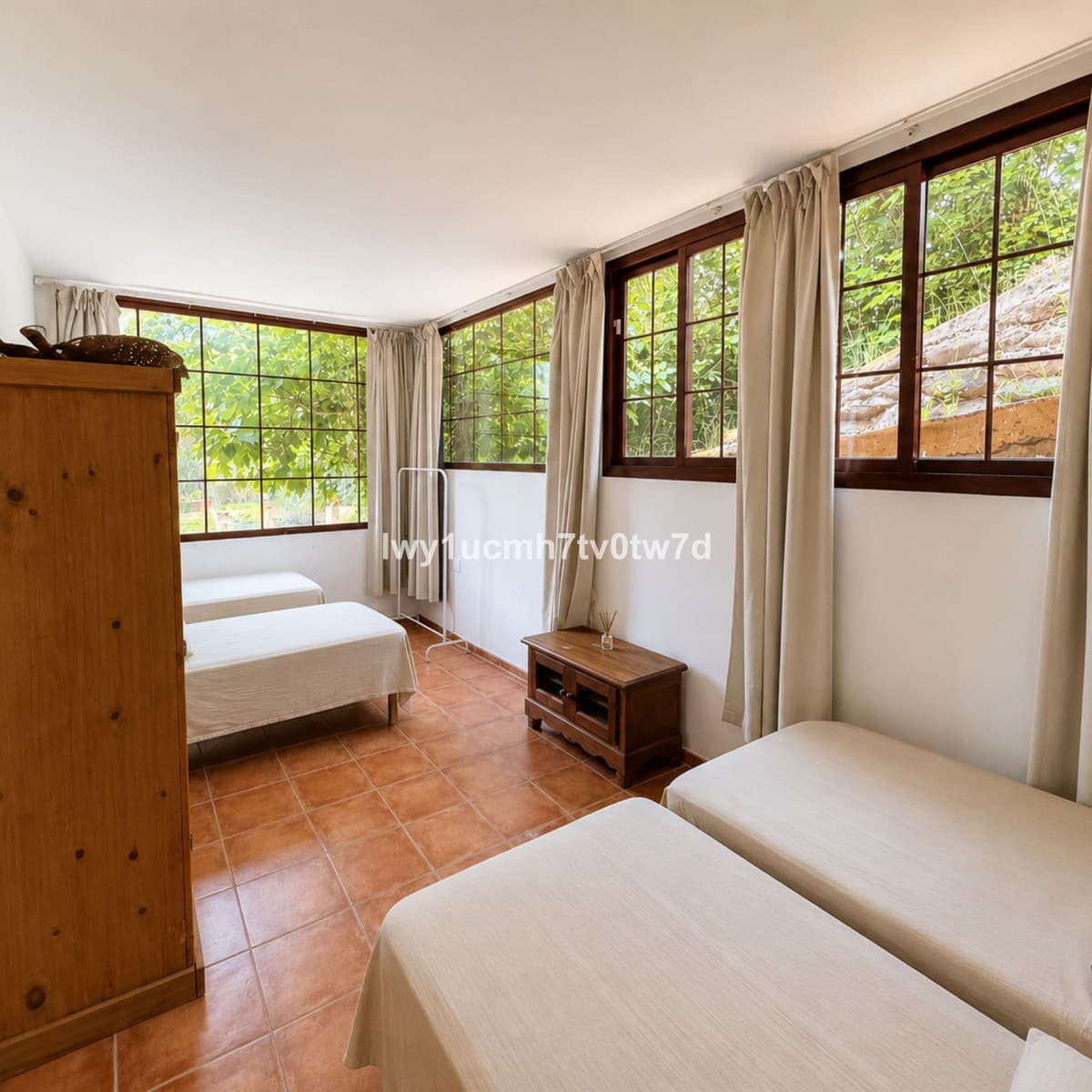 Detached Villa in Ojén — photo 2 of 10