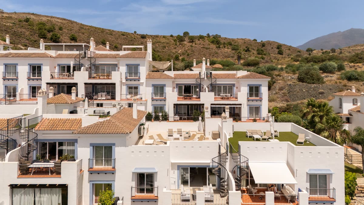 Penthouse in Benahavís — photo 8 of 10