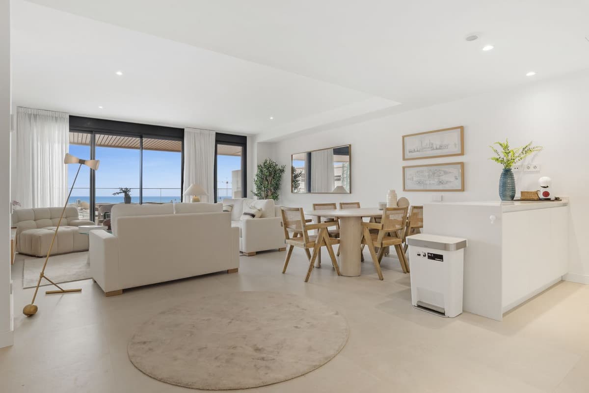 Middle Floor Apartment in Selwo — photo 6 of 10