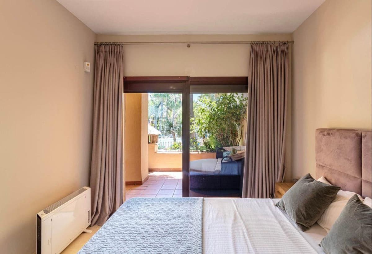 Ground Floor Apartment in San Pedro de Alcántara — photo 9 of 10
