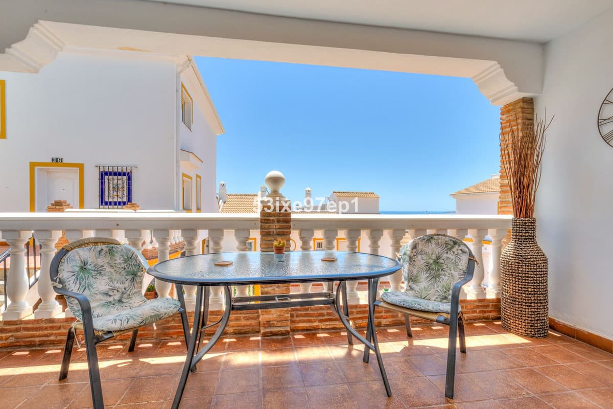 Townhouse in Fuengirola — photo 7 of 10