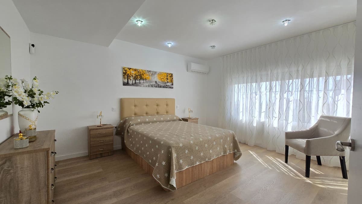 Detached Villa in Torremolinos — photo 8 of 10