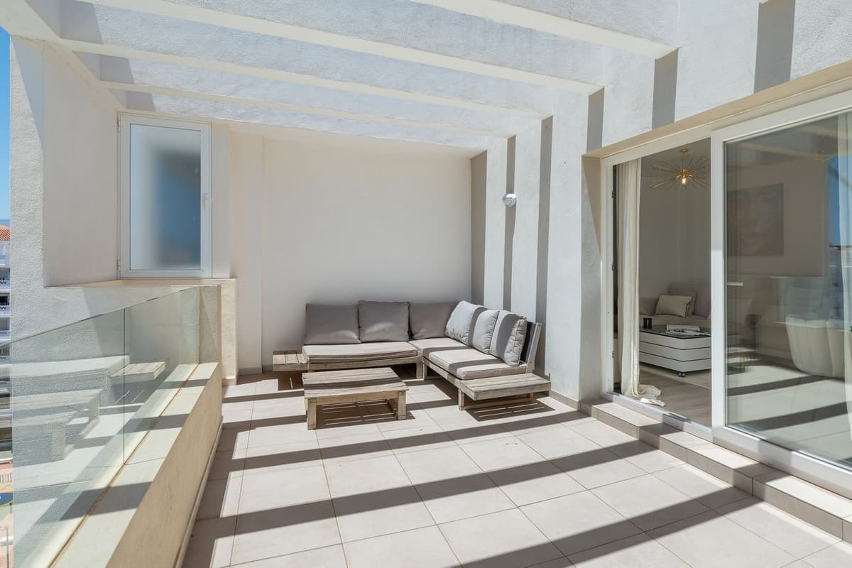 Penthouse in Nueva Andalucía — photo 7 of 10