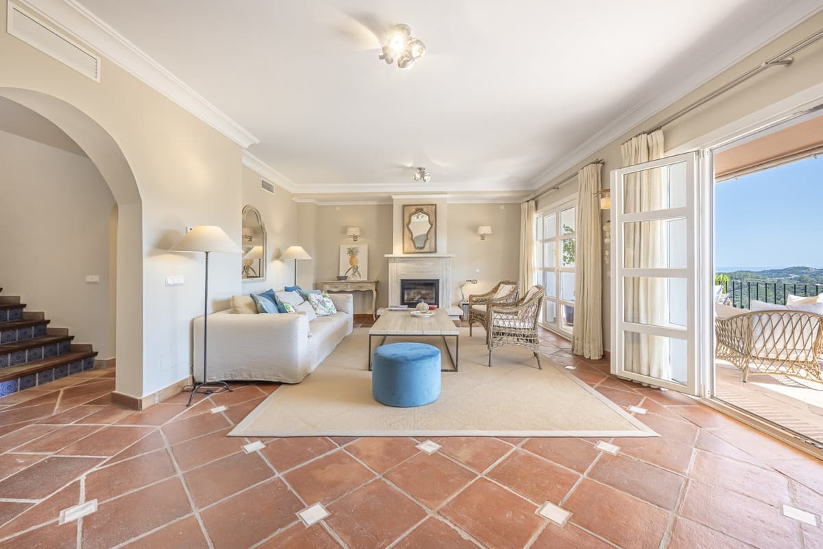 Detached Villa in Benahavís — photo 8 of 10
