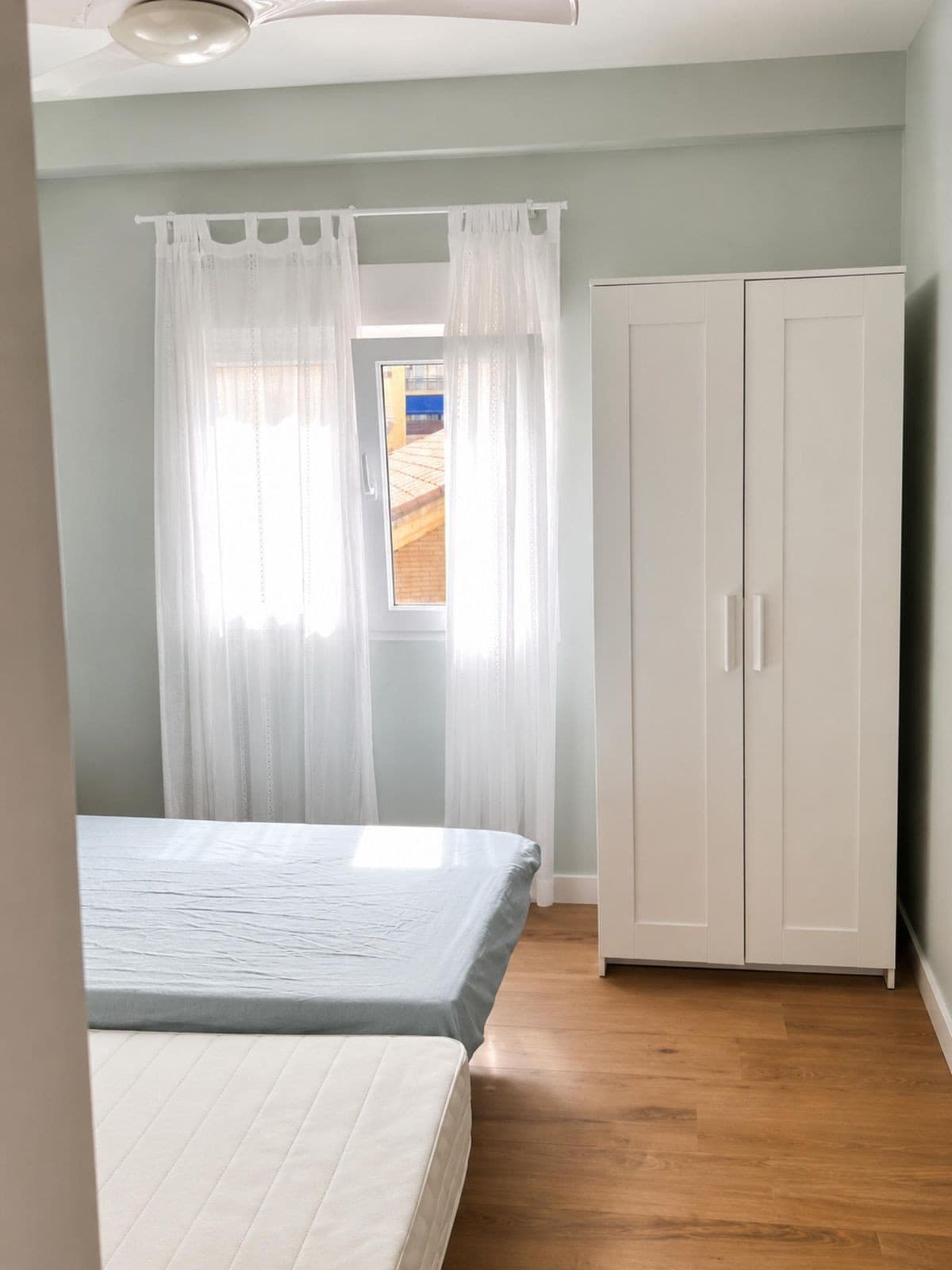 Middle Floor Apartment in Málaga Centro — photo 9 of 10