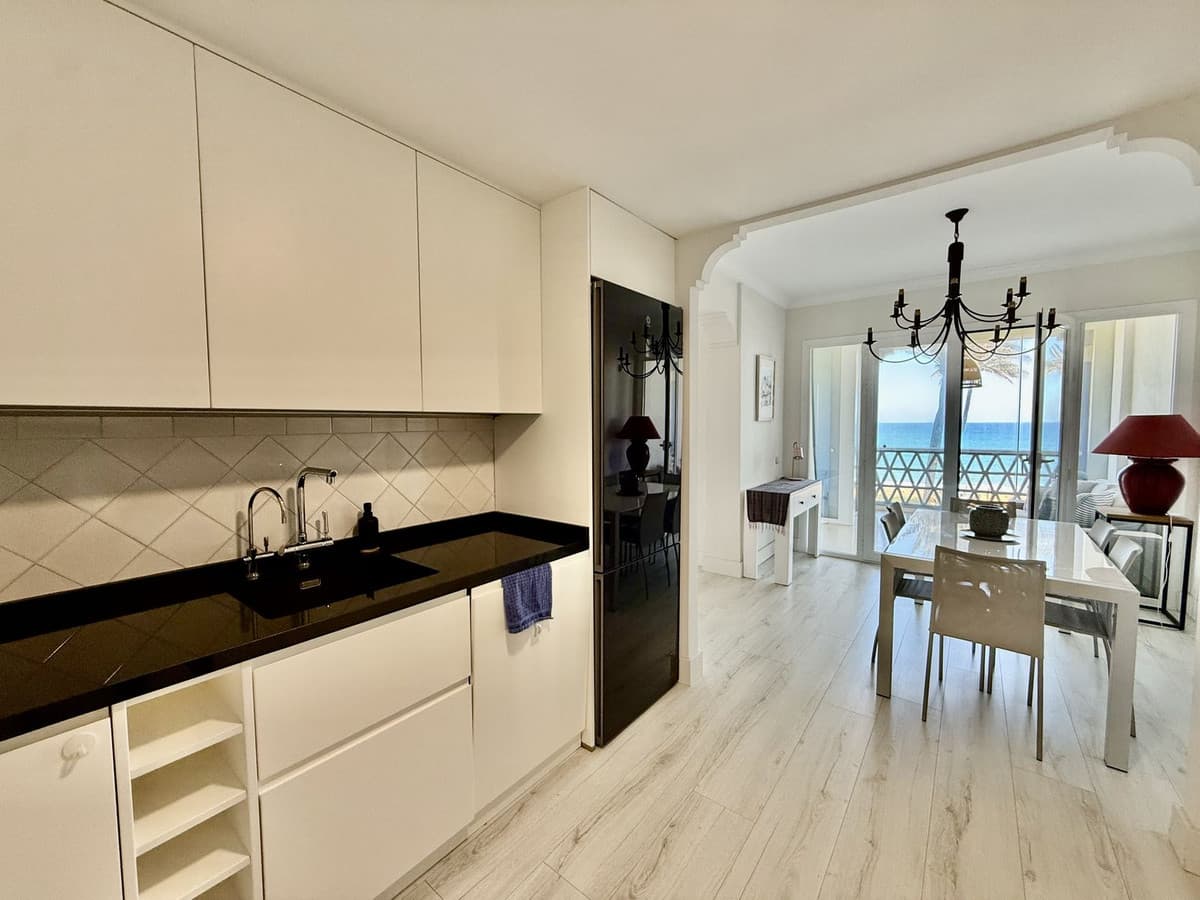 Penthouse Duplex in Casares Playa — photo 8 of 10