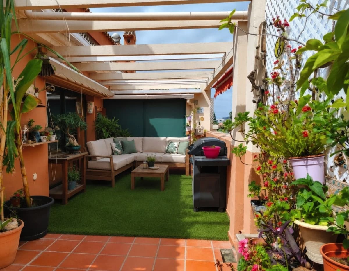 Penthouse Duplex in San Pedro de Alcántara — photo 3 of 10