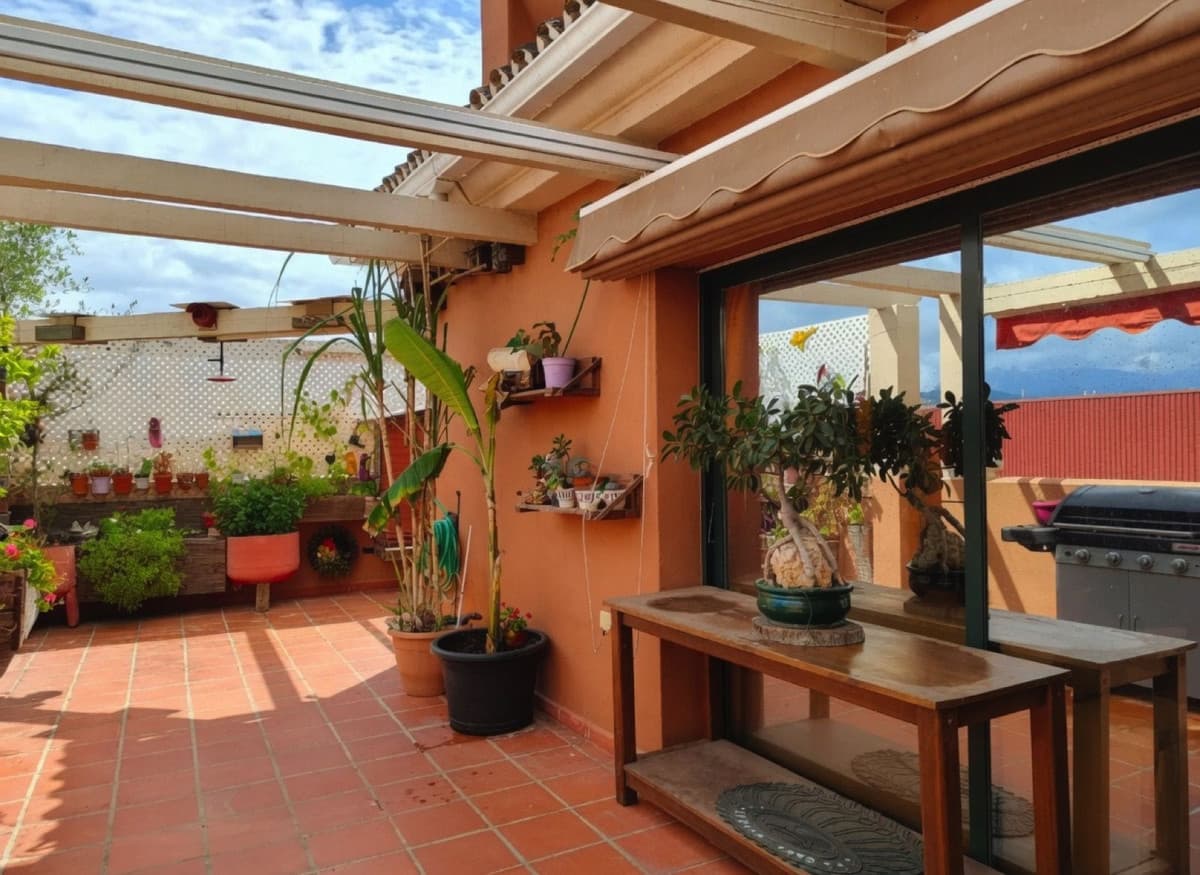 Penthouse Duplex in San Pedro de Alcántara — photo 8 of 10