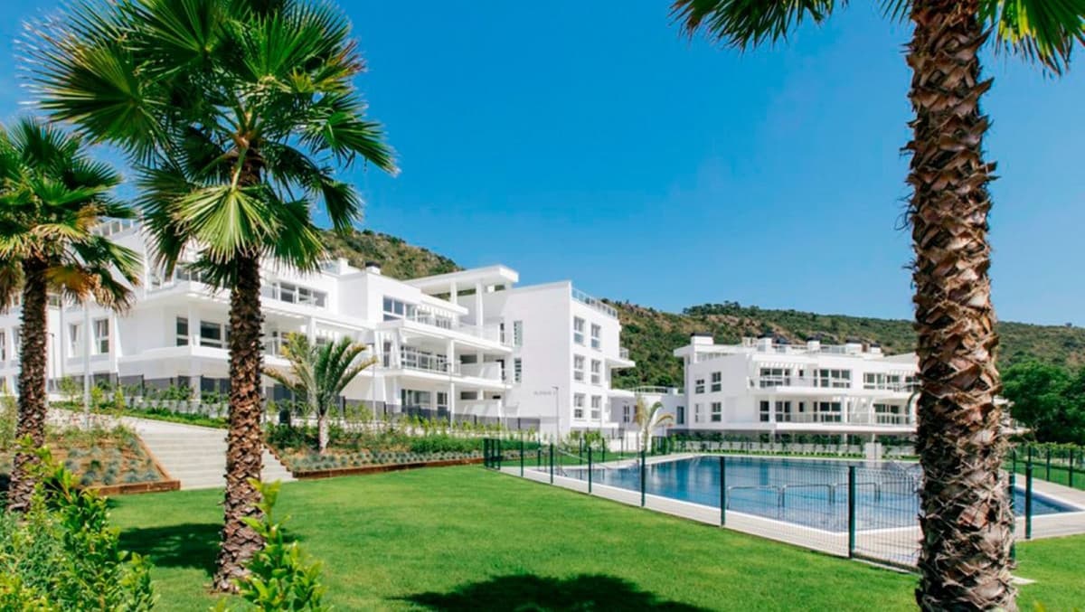 Ground Floor Apartment in Benahavís — photo 7 of 10