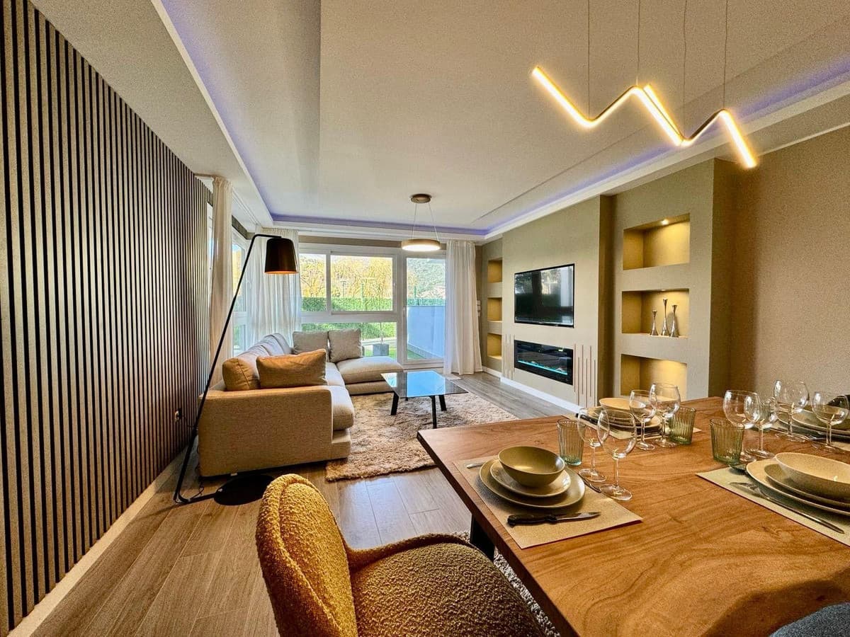 Ground Floor Apartment in Benahavís — photo 9 of 10